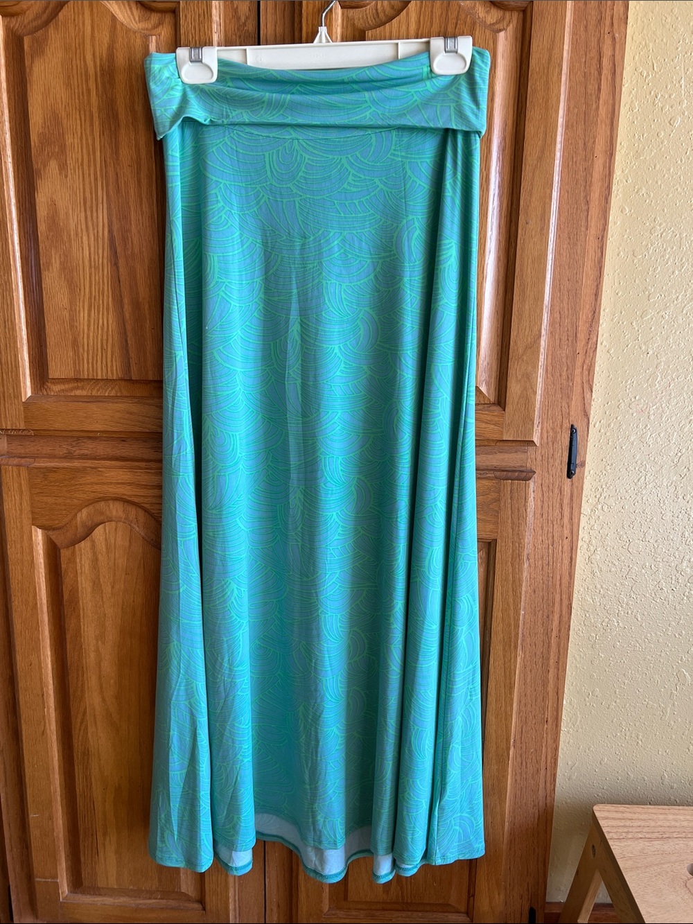 LuLaRoe Teal Maxi Skirt with Subtle Wave Print